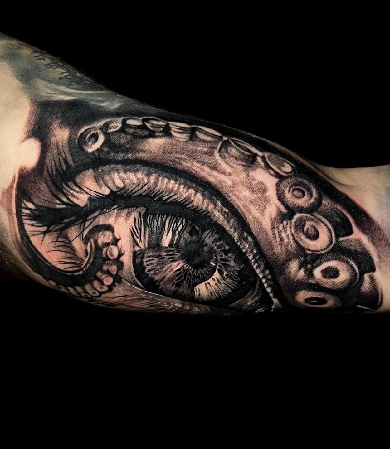 Tattoo by Edo